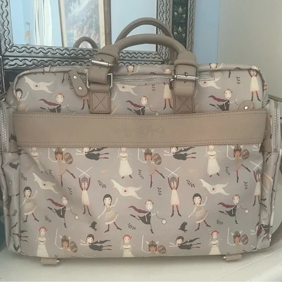 House of Flynn Camera/ Baby Bag - Picture 2 of 8